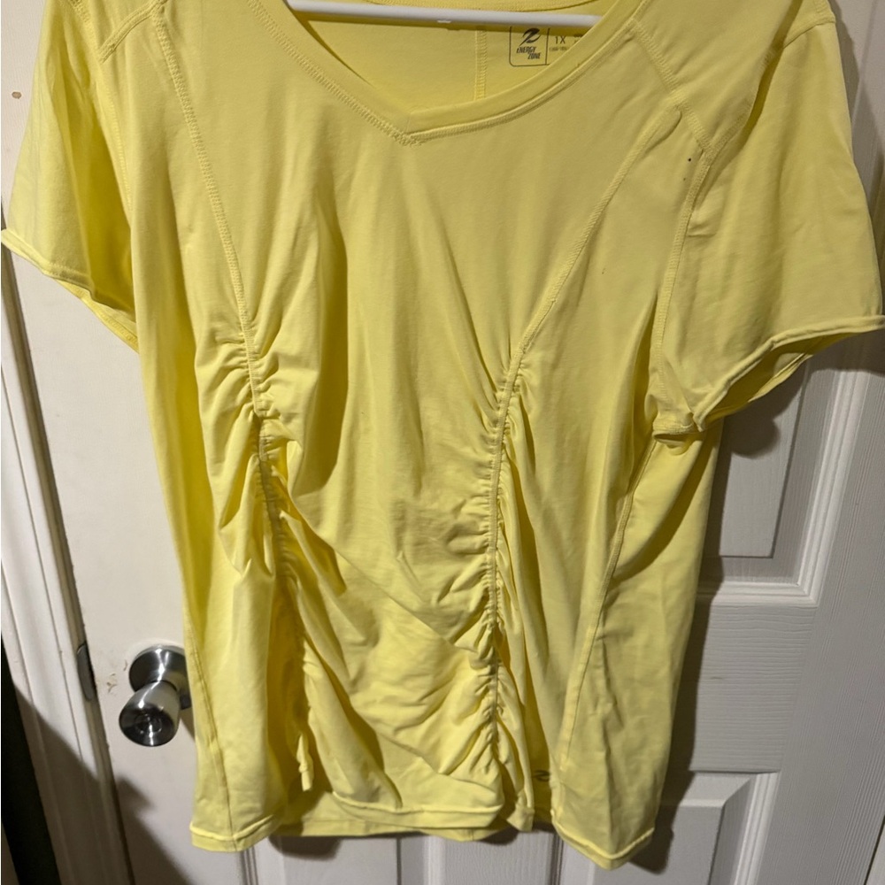 ❄️Energy Zone Bright Yellow Gathered Short Sleeve Tee